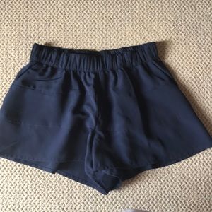 HM navy shorts
